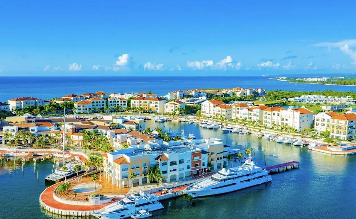 Stylish Lux Beach Condo Aquamarina Cap Cana 蓬塔卡纳
